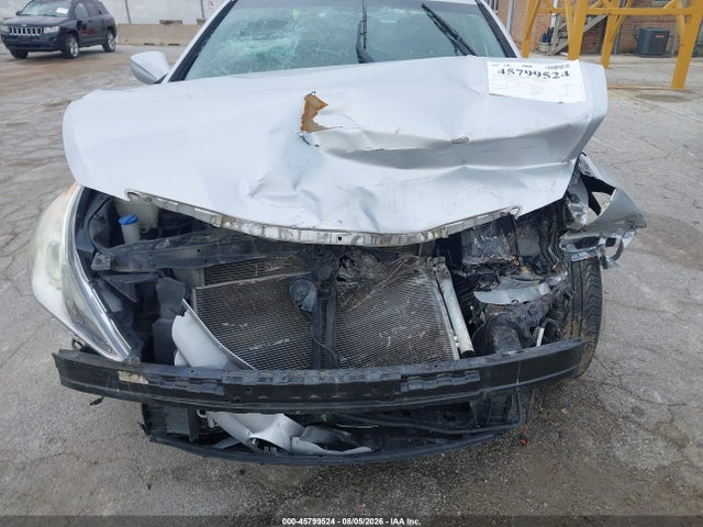 45799524 :رقم المزاد ، 5NPEB4AC2DH728086 vin ، 2013 Hyundai Sonata Gls مزاد بيع