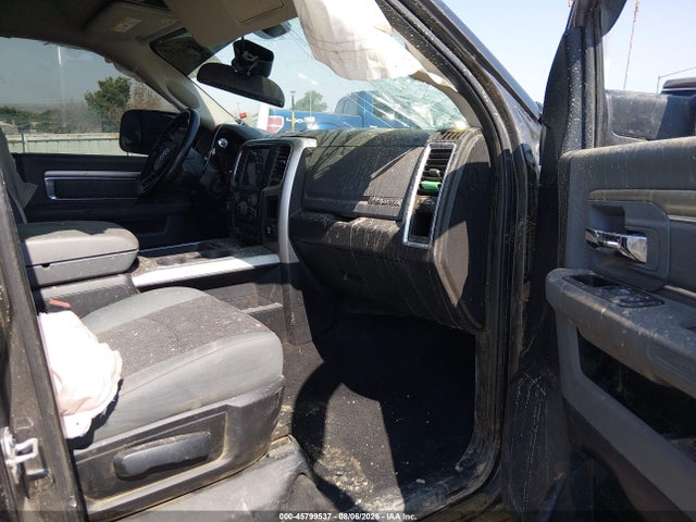 Продажа на аукционе авто 2017 Ram 2500 Big Horn  4x4 6'4 Box, vin: 3C6UR5ML2HG616516, номер лота: 45799537