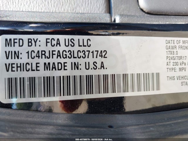 Продажа на аукционе авто 2020 Jeep Grand Cherokee Laredo E 4x4, vin: 1C4RJFAG3LC371742, номер лота: 45799579