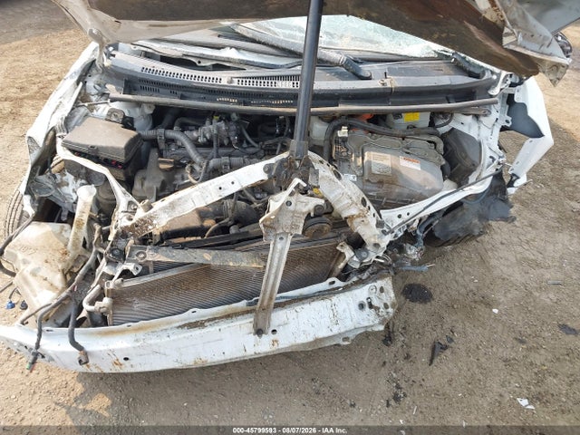 Toyota Prius C Two 2014 JTDKDTB30E1561371 Image 10