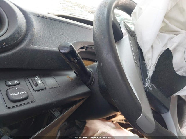 Toyota Prius C Two 2014 JTDKDTB30E1561371 Image 16
