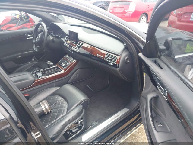 Продаж на аукціоні авто 2013 Audi A8 L 4.0t, vin: WAUR2AFDXDN030937, номер лоту: 45799598