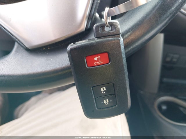 2018 Toyota Rav4 Xle მანქანა იყიდება აუქციონზე, vin: 2T3RFREV9JW821366, აუქციონის ნომერი: 45799640