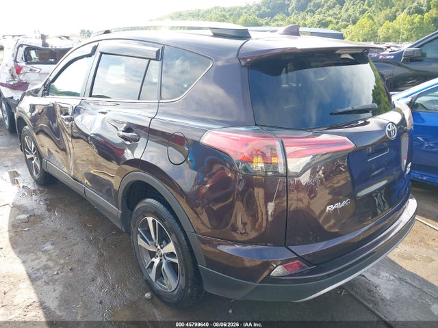2018 Toyota Rav4 Xle მანქანა იყიდება აუქციონზე, vin: 2T3RFREV9JW821366, აუქციონის ნომერი: 45799640