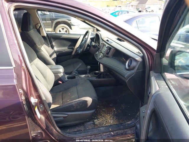 2018 Toyota Rav4 Xle მანქანა იყიდება აუქციონზე, vin: 2T3RFREV9JW821366, აუქციონის ნომერი: 45799640