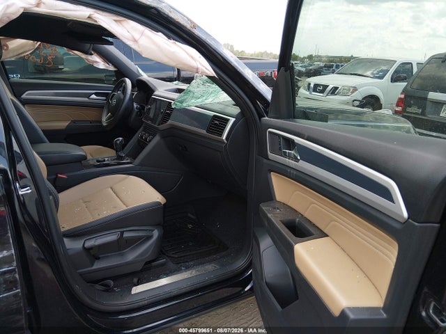 2022 Volkswagen Atlas Cross Sport 3.6l V6 Se W/technology მანქანა იყიდება აუქციონზე, vin: 1V2HE2CA9NC230337, აუქციონის ნომერი: 45799651