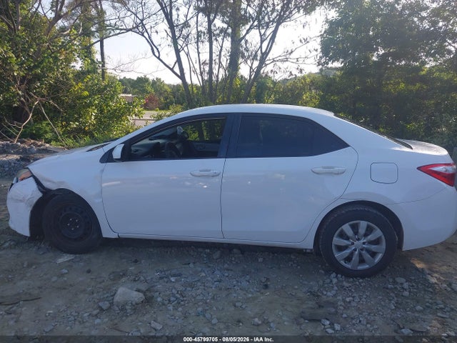 45799705 :رقم المزاد ، 2T1BURHE9FC341641 vin ، 2015 Toyota Corolla Le مزاد بيع