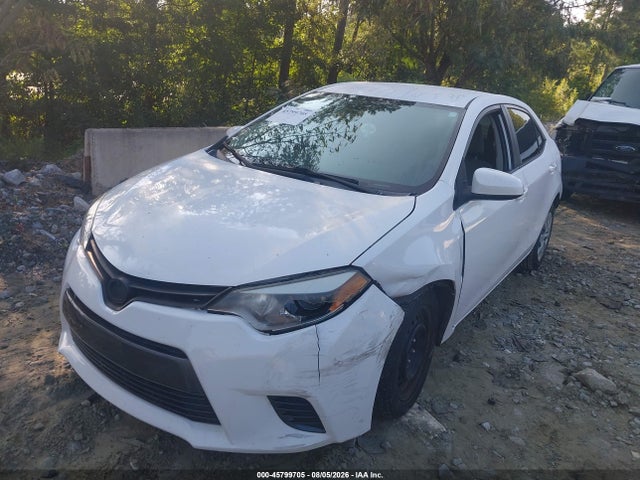45799705 :رقم المزاد ، 2T1BURHE9FC341641 vin ، 2015 Toyota Corolla Le مزاد بيع