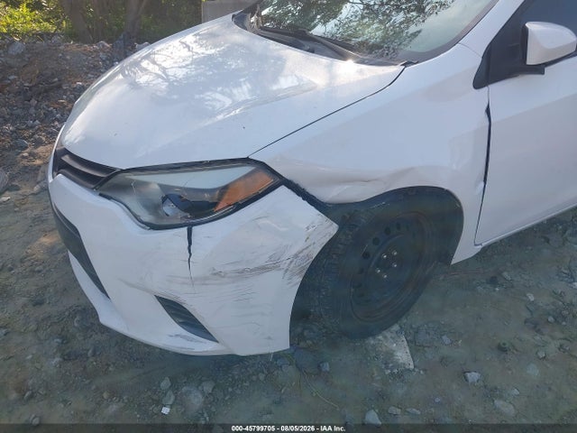 45799705 :رقم المزاد ، 2T1BURHE9FC341641 vin ، 2015 Toyota Corolla Le مزاد بيع