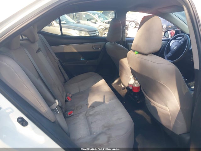 45799705 :رقم المزاد ، 2T1BURHE9FC341641 vin ، 2015 Toyota Corolla Le مزاد بيع
