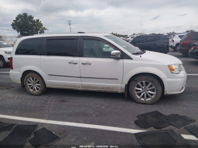 Продаж на аукціоні авто 2015 Chrysler Town & Country Limited Platinum, vin: 2C4RC1GG2FR740669, номер лоту: 45799713