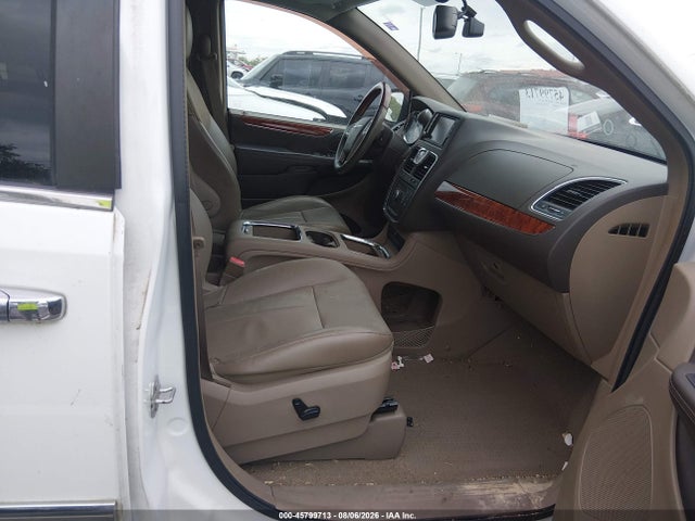 Продаж на аукціоні авто 2015 Chrysler Town & Country Limited Platinum, vin: 2C4RC1GG2FR740669, номер лоту: 45799713