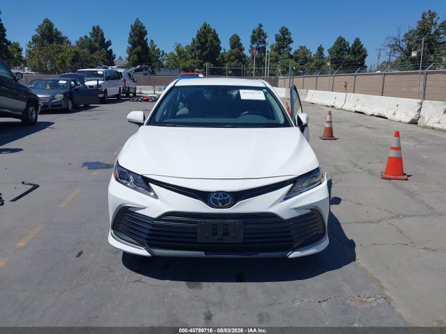 4T1R11AK8RU886970 Toyota CAMRY LE