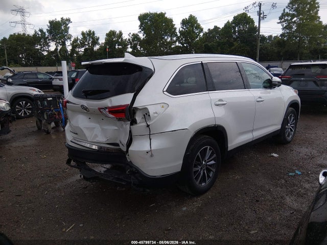 Продажа на аукционе авто 2019 Toyota Highlander Xle, vin: 5TDJZRFH9KS627503, номер лота: 45799734