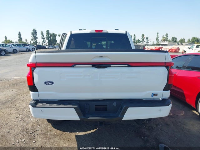 Ford F-150 Lightning Lariat 2024 1FT6W5L76RWG02359 Image 16