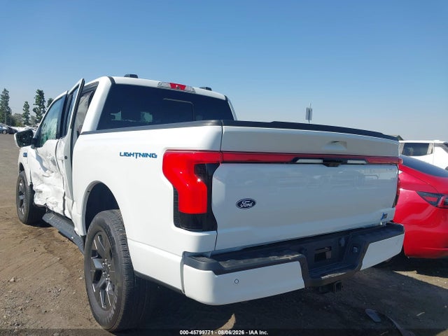Ford F-150 Lightning Lariat 2024 1FT6W5L76RWG02359 Image 3