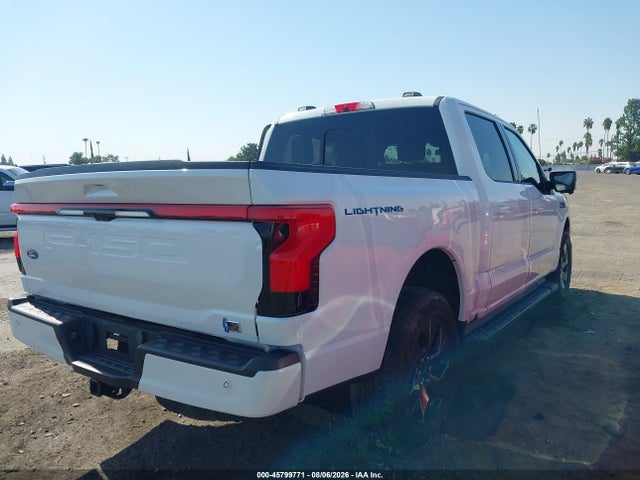 Ford F-150 Lightning Lariat 2024 1FT6W5L76RWG02359 Image 4