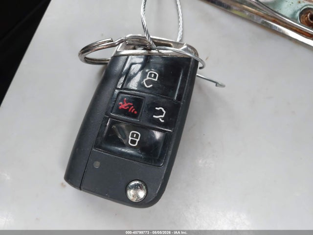 Продаж на аукціоні авто 2018 Volkswagen Tiguan 2.0t Se/2.0t Sel, vin: 3VV3B7AX8JM073502, номер лоту: 45799773
