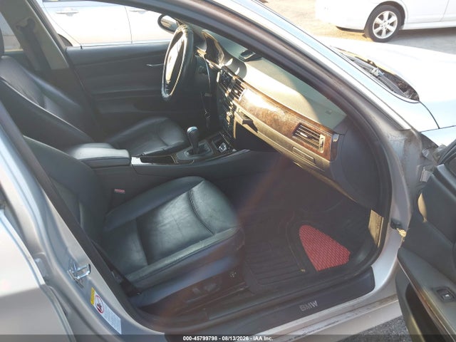 2006 Bmw 330xi მანქანა იყიდება აუქციონზე, vin: WBAVD33586KV61964, აუქციონის ნომერი: 45799798