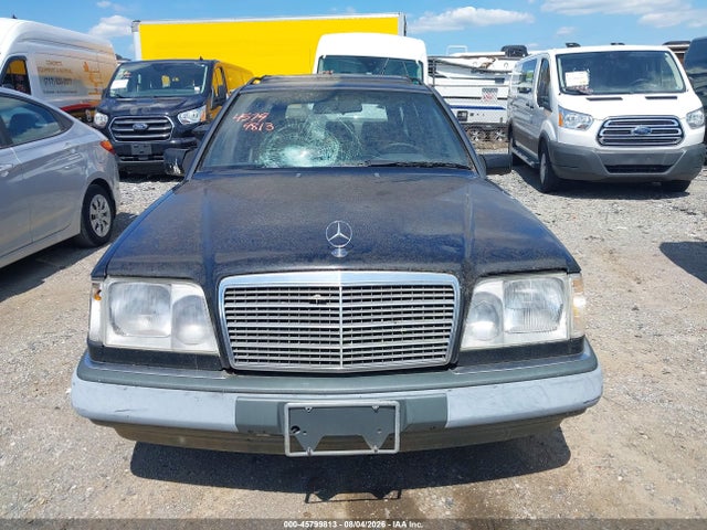 45799813 :رقم المزاد ، WDBEA92E7RF274062 vin ، 1994 Mercedes-benz E 320 مزاد بيع