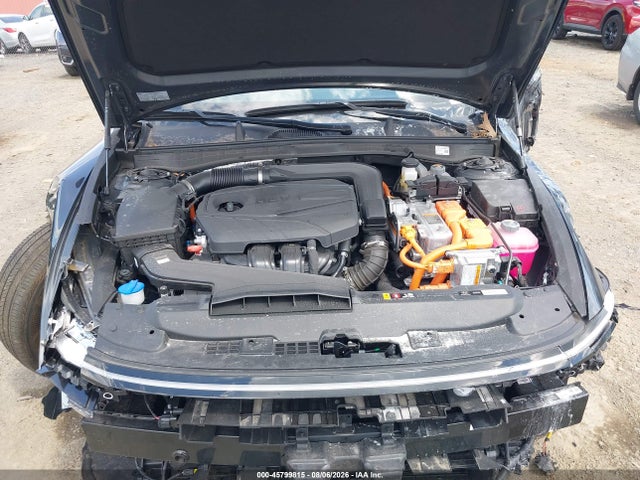 2026 Hyundai Sonata Hybrid Blue მანქანა იყიდება აუქციონზე, vin: KMHL24JJXTA141593, აუქციონის ნომერი: 45799815