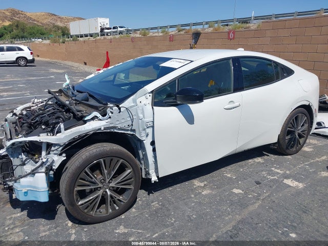 Toyota PRIUS XLE 2025 JTDACAAU5S3059212 Image 15