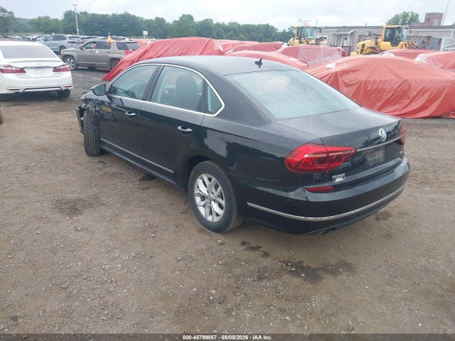 Продажа на аукционе авто 2017 Volkswagen Passat 1.8t S, vin: 1VWAT7A33HC015970, номер лота: 45799857