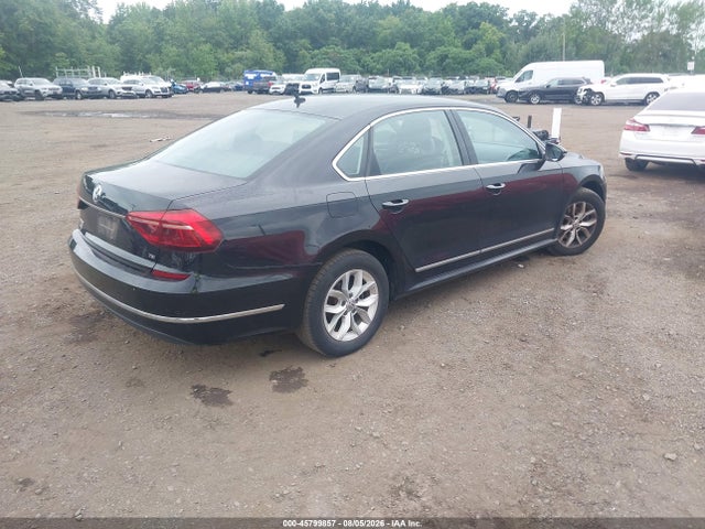 Продажа на аукционе авто 2017 Volkswagen Passat 1.8t S, vin: 1VWAT7A33HC015970, номер лота: 45799857