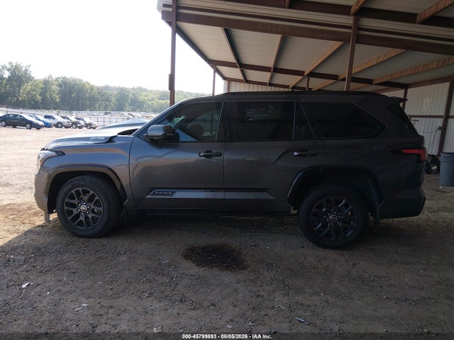 Toyota Sequoia Platinum 2023 7SVAAABA0PX005378 Image 15