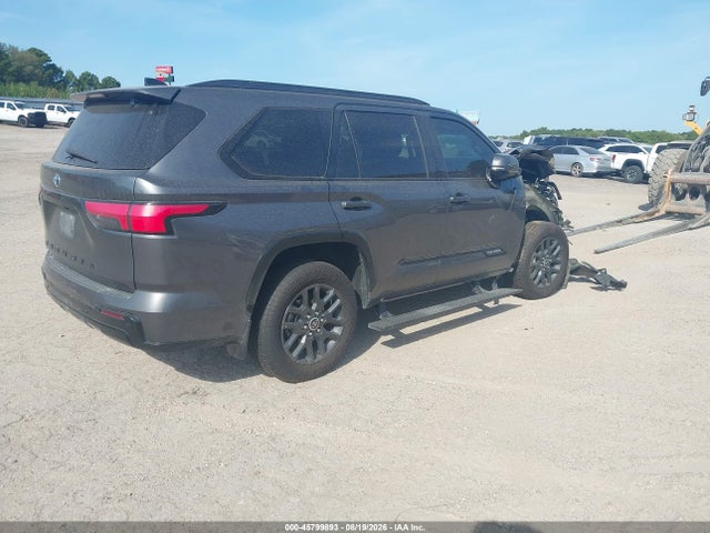 Toyota Sequoia Platinum 2023 7SVAAABA0PX005378 Image 4