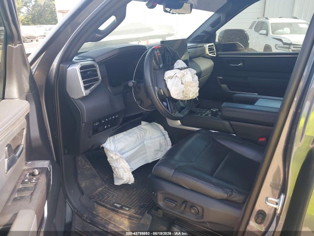 Toyota Sequoia Platinum 2023 7SVAAABA0PX005378 Image 5