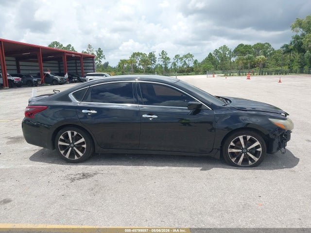45799897 :رقم المزاد ، 1N4AL3AP4JC104344 vin ، 2018 Nissan Altima 2.5 Sr مزاد بيع