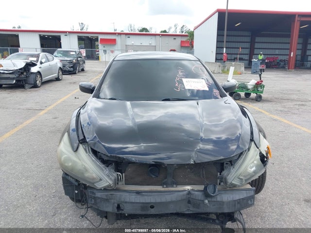45799897 :رقم المزاد ، 1N4AL3AP4JC104344 vin ، 2018 Nissan Altima 2.5 Sr مزاد بيع
