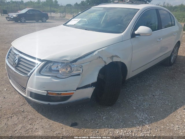 2010 Volkswagen Passat Komfort მანქანა იყიდება აუქციონზე, vin: WVWJK7AN7AP035676, აუქციონის ნომერი: 45799918
