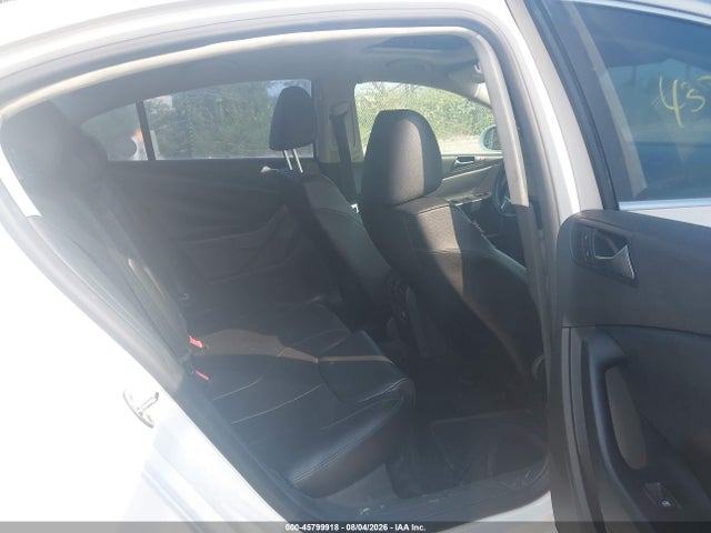 2010 Volkswagen Passat Komfort მანქანა იყიდება აუქციონზე, vin: WVWJK7AN7AP035676, აუქციონის ნომერი: 45799918