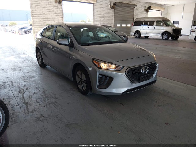 Hyundai Ioniq Hybrid Blue 2020 KMHC65LC1LU220237 главное изображение