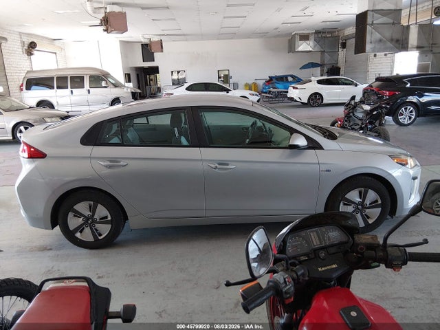 KMHC65LC1LU220237 Hyundai Ioniq Hybrid Blue