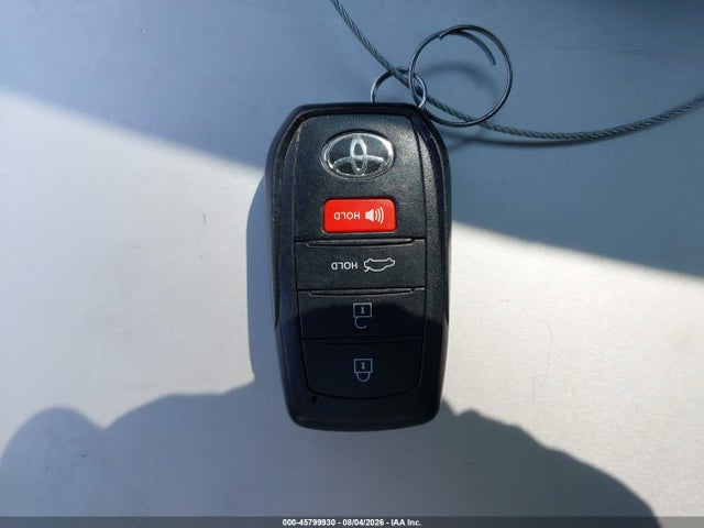 Toyota CAMRY XLE 2025 4T1DBADK2SU520270 Image 11