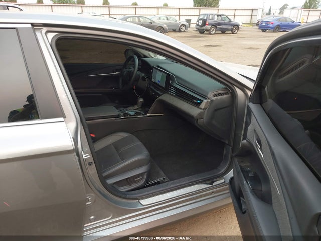Toyota CAMRY XLE 2025 4T1DBADK2SU520270 Image 5