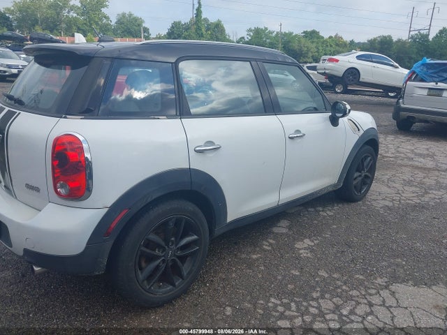 45799948 :رقم المزاد ، WMWZB3C58BWM01528 vin ، 2011 Mini Cooper Countryman مزاد بيع