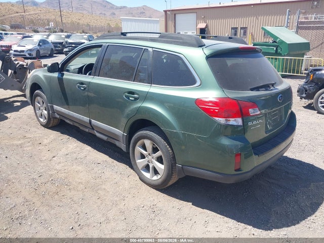 Продажа на аукционе авто 2013 Subaru Outback 2.5i Premium, vin: 4S4BRBCC0D3283726, номер лота: 45799963