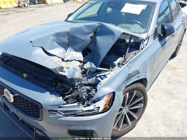 2023 Volvo S60 Recharge Plug-in Hybrid T8 Core Dark Theme მანქანა იყიდება აუქციონზე, vin: 7JRH60FK9PG231086, აუქციონის ნომერი: 45800119
