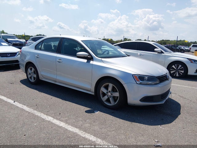 2012 Volkswagen Jetta 2.0l Tdi მანქანა იყიდება აუქციონზე, vin: 3VWLL7AJ5CM012552, აუქციონის ნომერი: 45800148