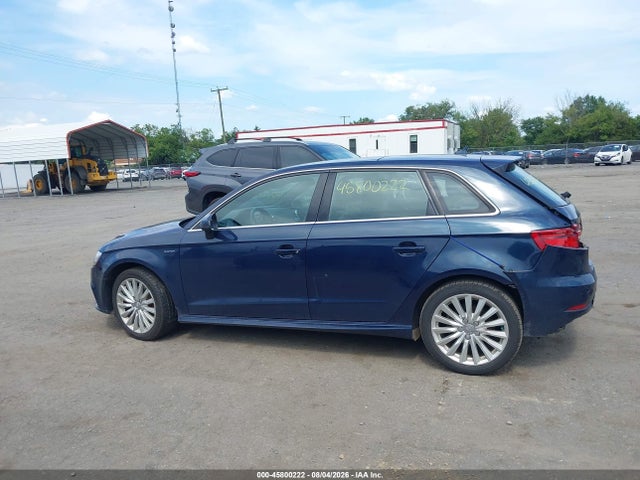 Продаж на аукціоні авто 2017 Audi A3 Sportback E-tron Premium Plus, vin: WAUTPBFF8HA074639, номер лоту: 45800222