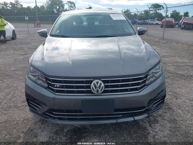 Продаж на аукціоні авто 2017 Volkswagen Passat 1.8t R-line, vin: 1VWDT7A34HC050451, номер лоту: 45800230