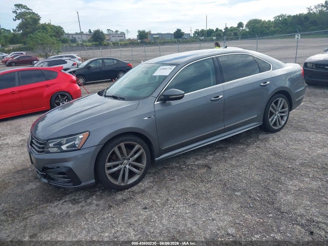 Продаж на аукціоні авто 2017 Volkswagen Passat 1.8t R-line, vin: 1VWDT7A34HC050451, номер лоту: 45800230