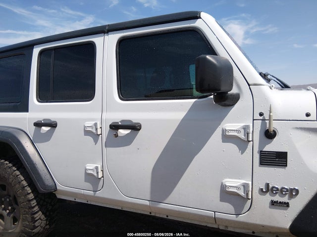 1C4HJXDN3JW222562 Jeep Wrangler Unlimited Sport 4x4