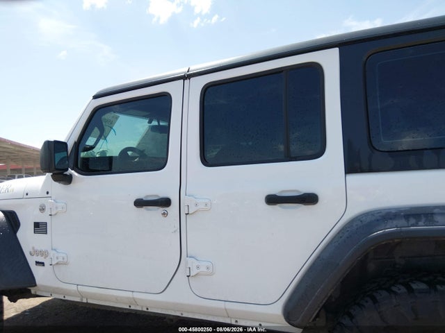 1C4HJXDN3JW222562 Jeep Wrangler Unlimited Sport 4x4