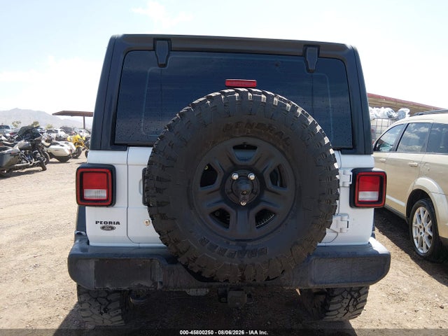 1C4HJXDN3JW222562 Jeep Wrangler Unlimited Sport 4x4