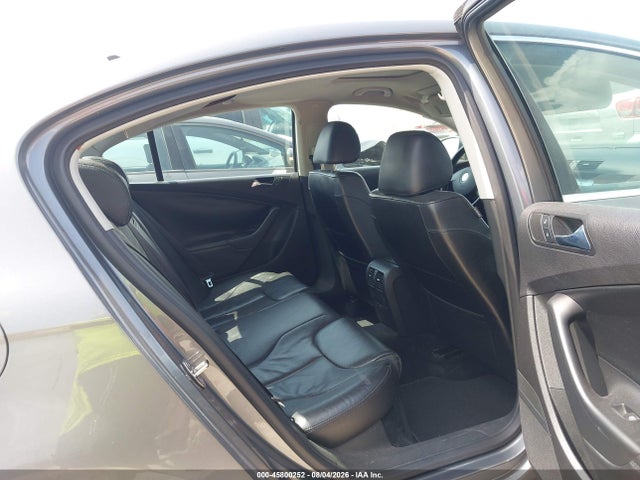 2007 Volkswagen Passat 2.0t მანქანა იყიდება აუქციონზე, vin: WVWEK93C27P069073, აუქციონის ნომერი: 45800252
